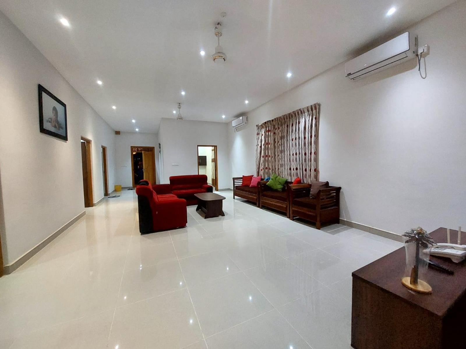 Havana Club Resort Trincomalee Eksteriør bilde
