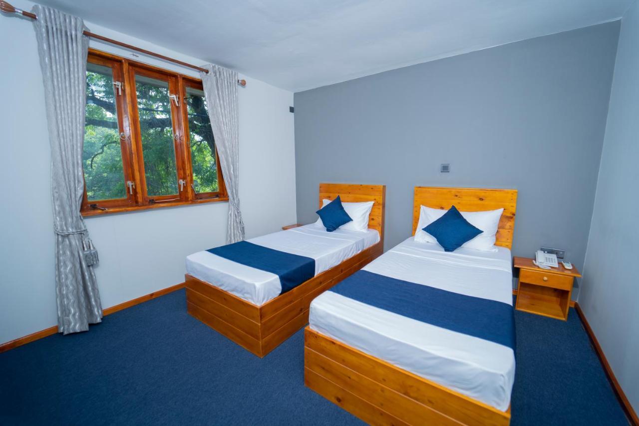 Havana Club Resort Trincomalee Eksteriør bilde